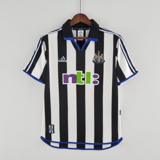 Newcastle Retro Home 00/01