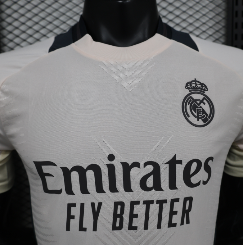 Real Madrid Edition Spéciale 24/25